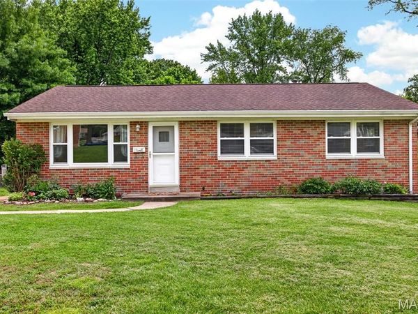 11048 Modesto Drive, St Ann, MO 63074