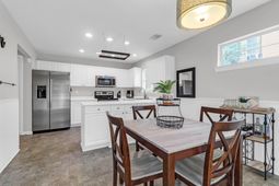 9232 Ayscough Road photo 4