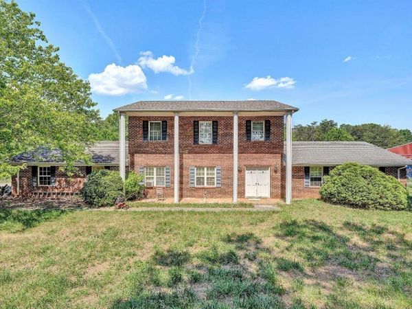 1441 Dickerson RD , Goodview, VA 24095