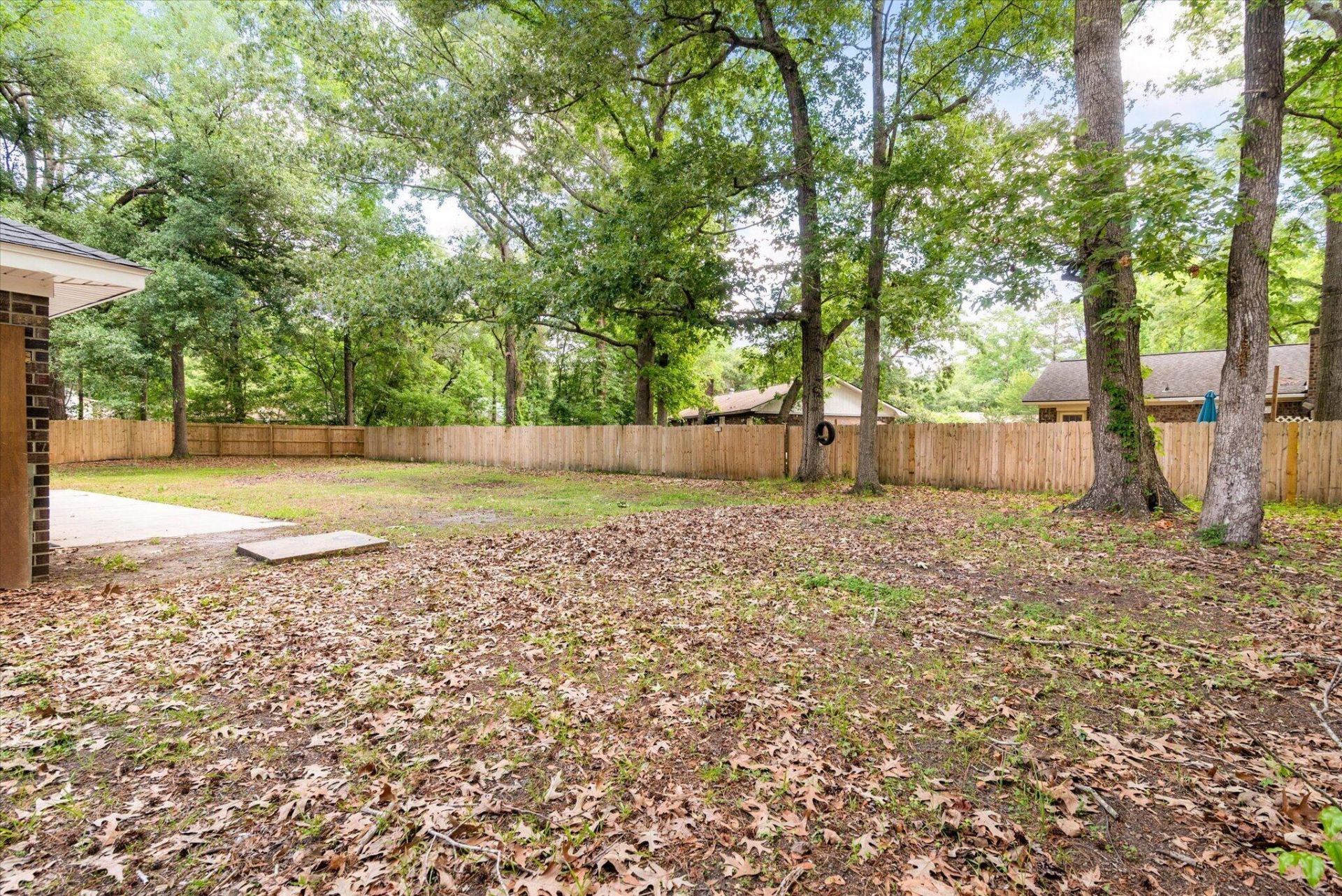 106 Teddy Court Photo 27
