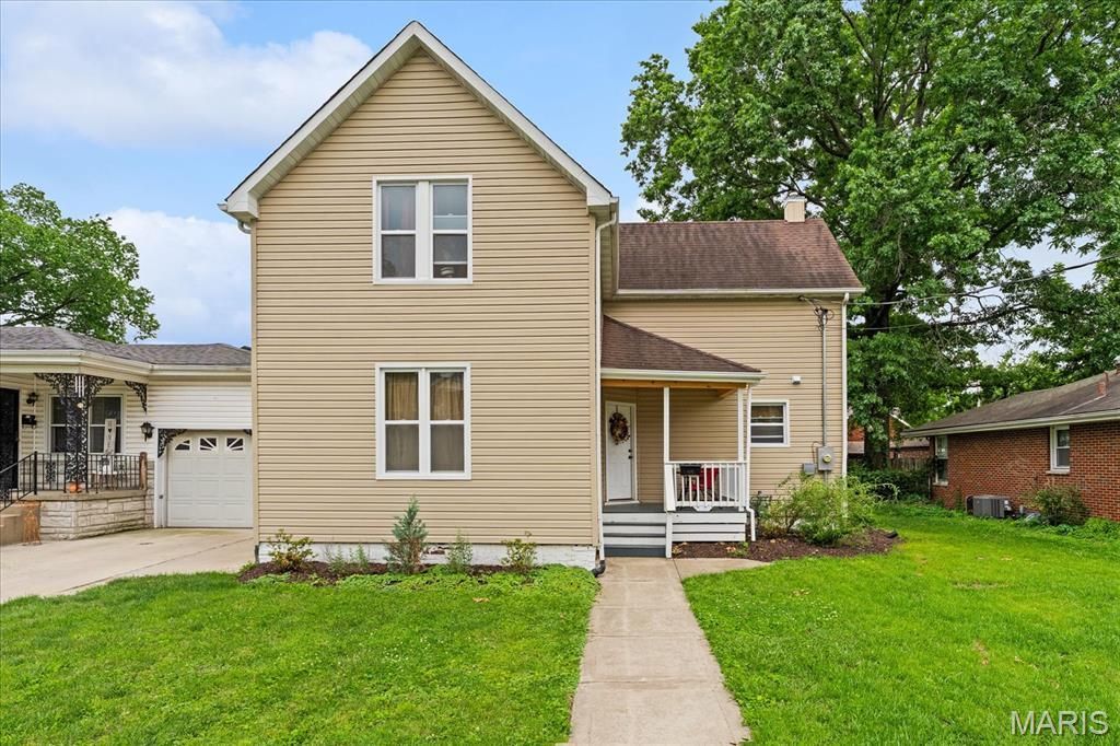 746 Maple Street , Collinsville, IL 62234 Main Photo
