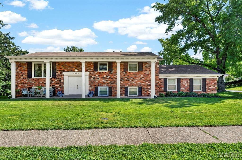 4833 Mattis Road , Unincorporated, MO 63128 Main Photo