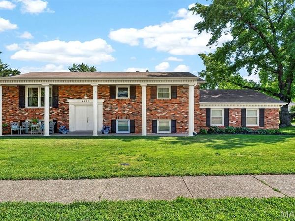 4833 Mattis Road , Unincorporated, MO 63128