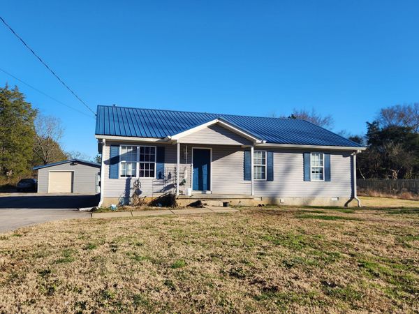 434 Meadowview Dr , Christiana, TN 37037