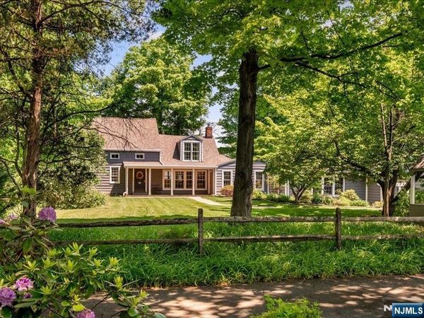 190 Passaic Avenue, ROSELAND, NJ 07068