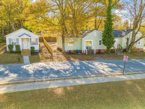 5002 Park Avenue , Forest Park, GA 30297