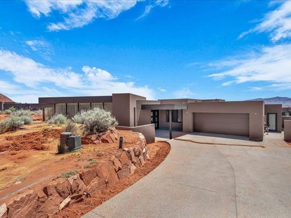 846 WICASA WAY W, Ivins, UT 84738