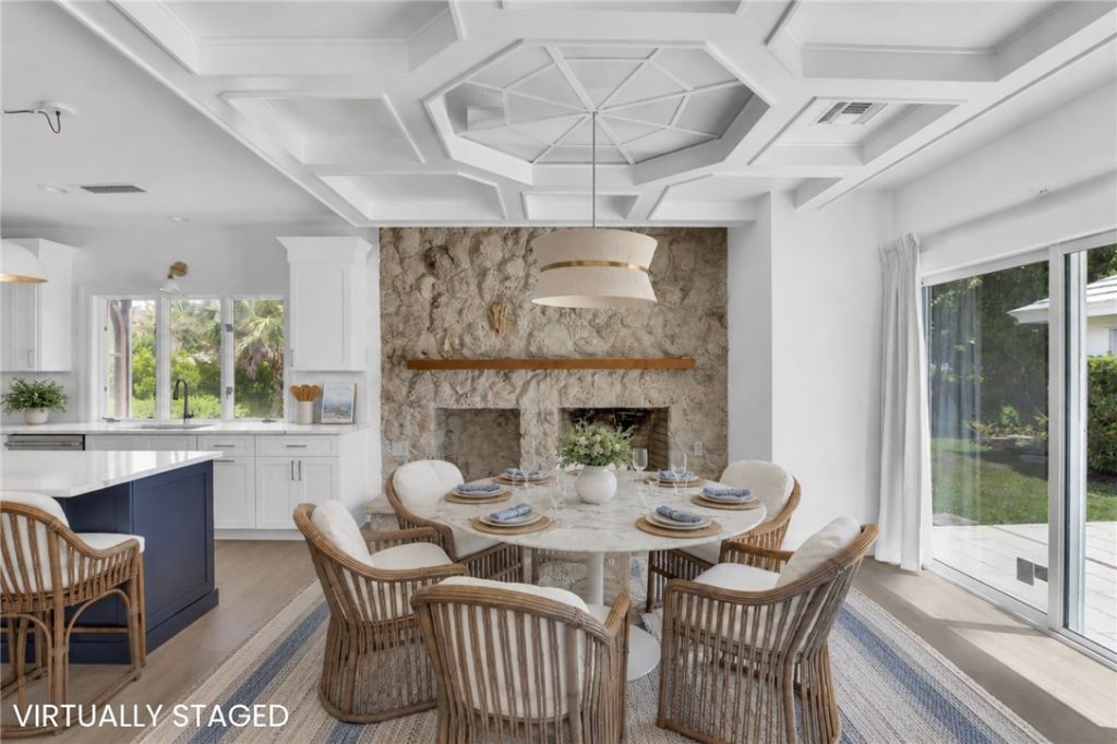 1916 Ocean Drive, Vero Beach, FL 32963 Photo