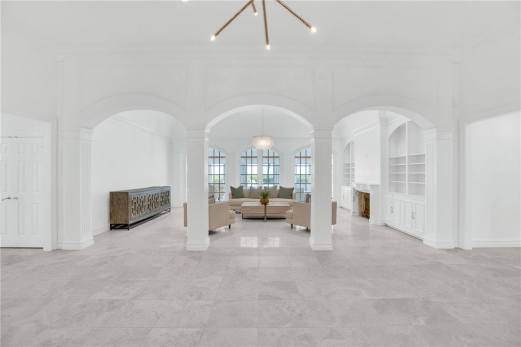 1916 Ocean Drive, Vero Beach, FL 32963 Photo