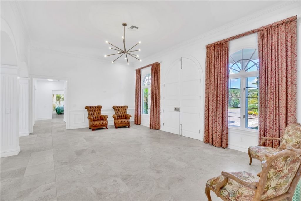 1916 Ocean Drive, Vero Beach, FL 32963 Photo