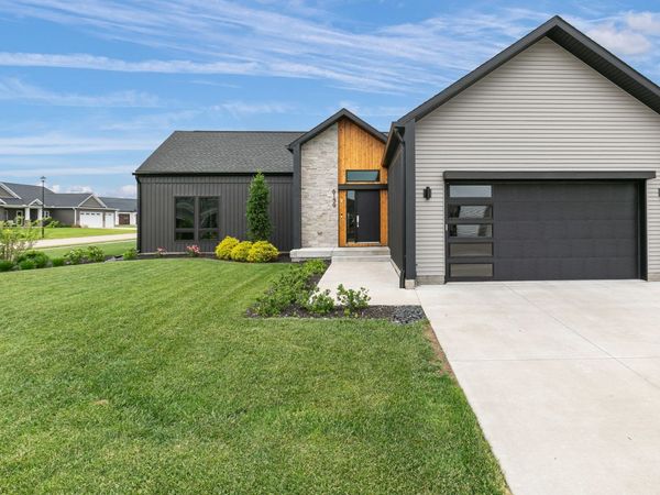 6139 Thor Avenue, Davenport, IA 52807