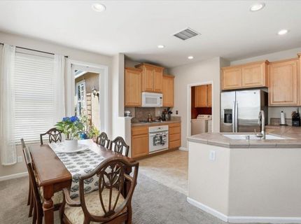 2718 San Juan Rd, Sacramento, CA 95833 Photo