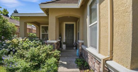 2718 San Juan Rd, Sacramento, CA 95833 Photo