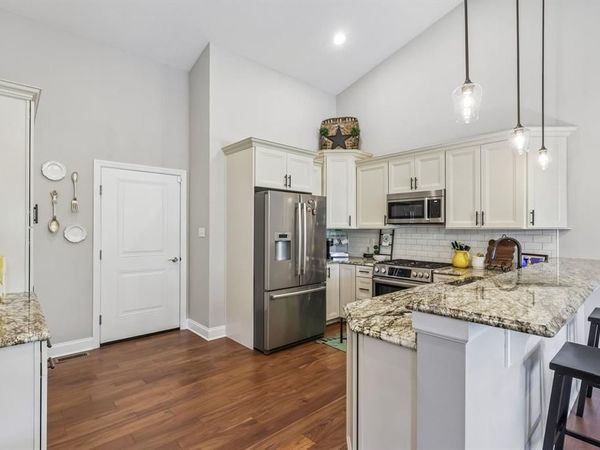 952 Copper Creek Trail , Gibsonia, PA 15044