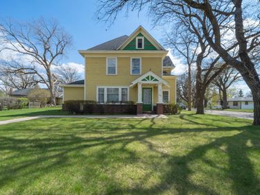 424 6th Avenue W, Alexandria, MN 56308