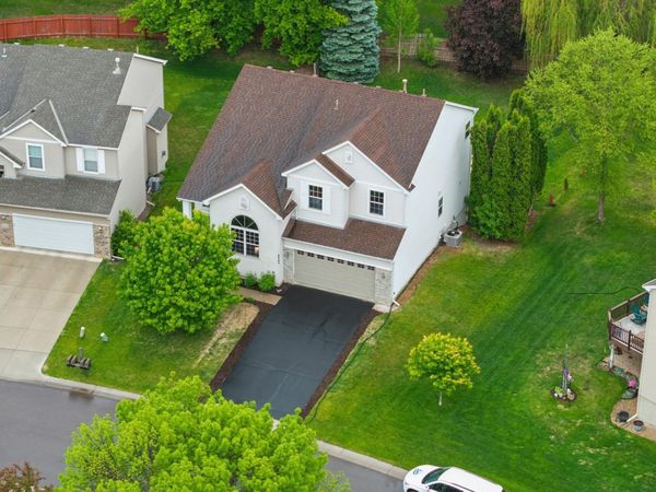 8962 Peony Lane N, Maple Grove, MN 55311