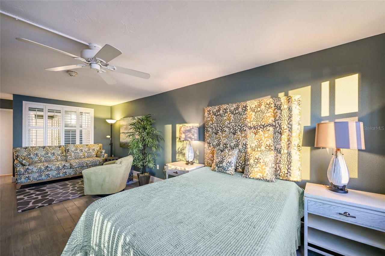 2675 Gulf Of Mexico Drive, Unit 303, Longboat Key, FL 34228 Photo