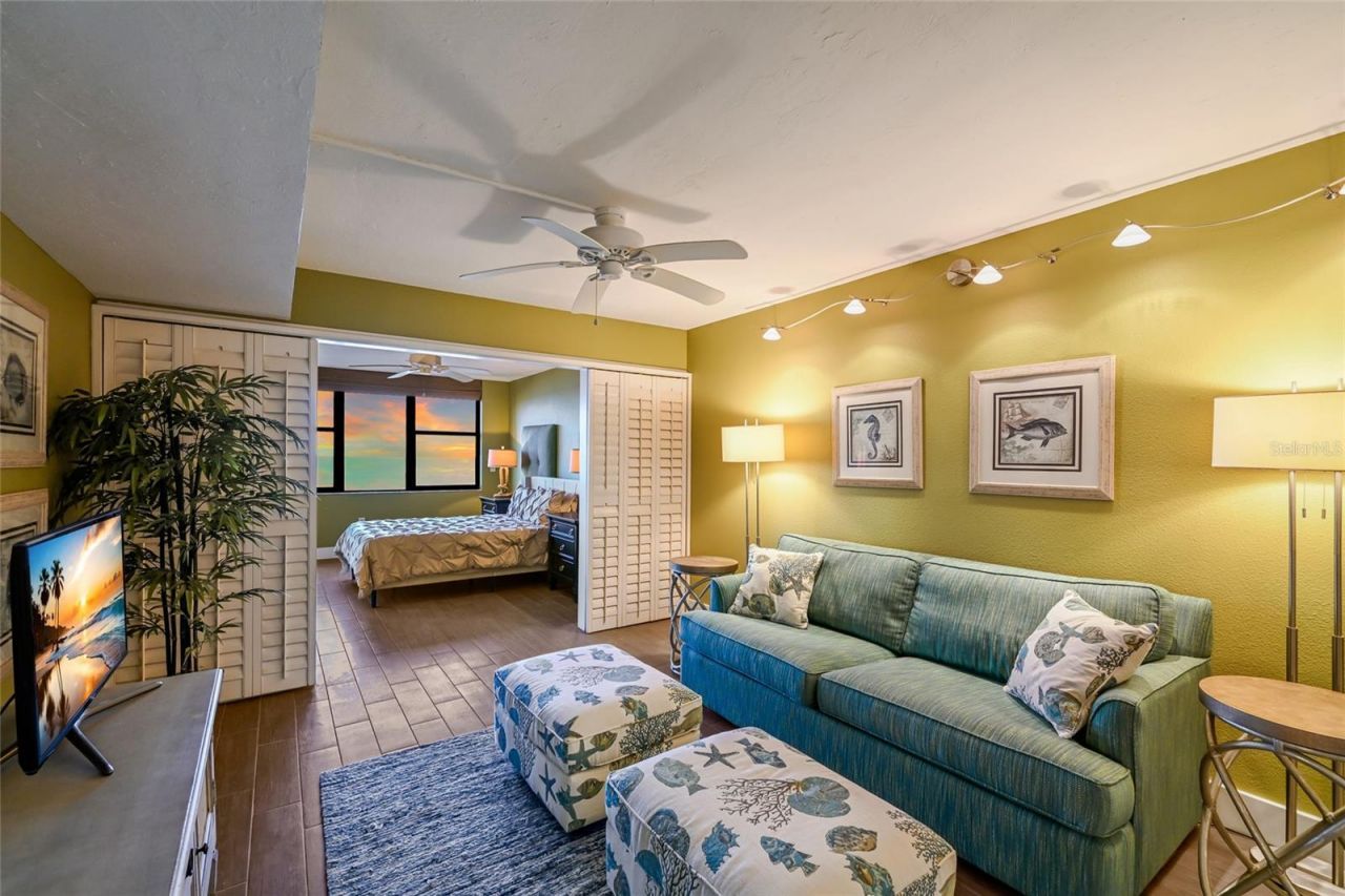2675 Gulf Of Mexico Drive, Unit 303, Longboat Key, FL 34228 Photo