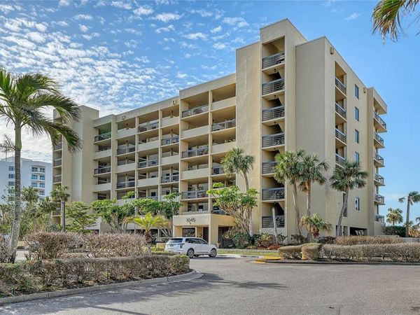 1045 GULF OF MEXICO DRIVE , Unit 301, LONGBOAT KEY, FL 34228