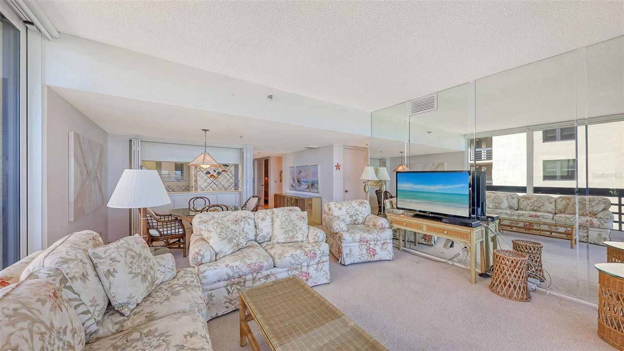 1045 Gulf Of Mexico Drive, Unit 301, Longboat Key, FL 34228 Photo