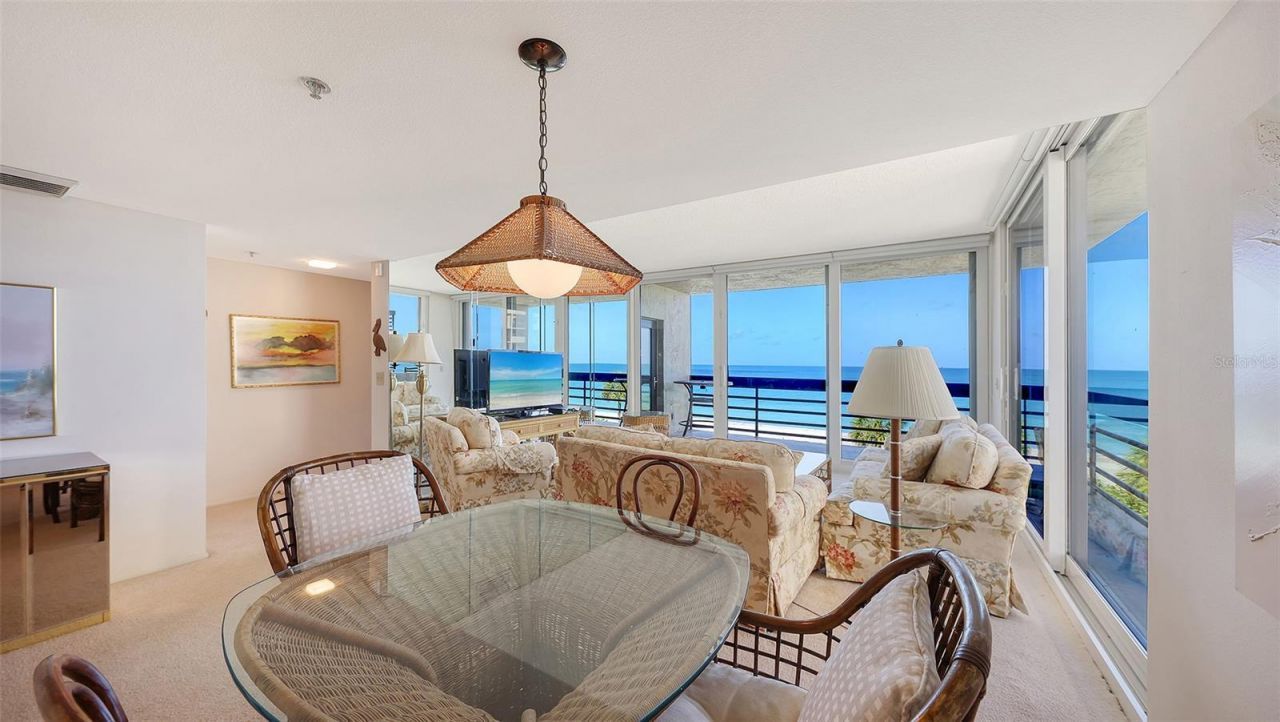1045 Gulf Of Mexico Drive, Unit 301, Longboat Key, FL 34228 Photo