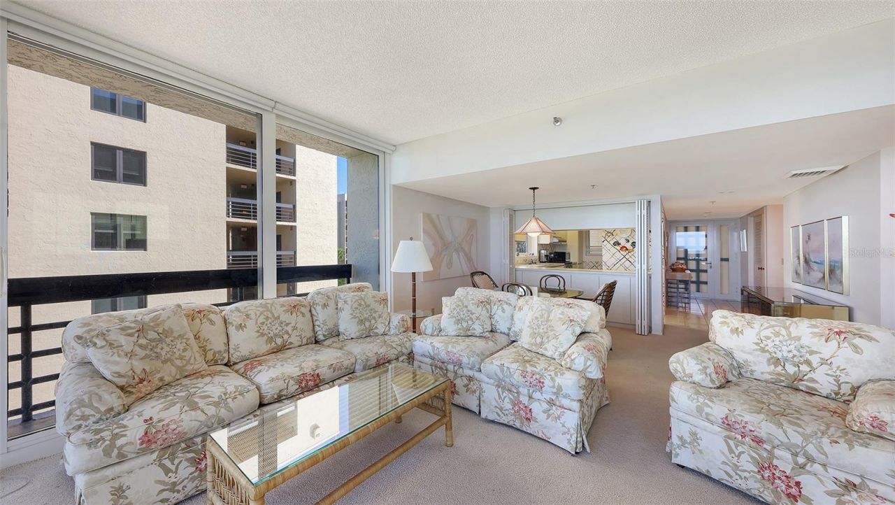 1045 Gulf Of Mexico Drive, Unit 301, Longboat Key, FL 34228 Photo