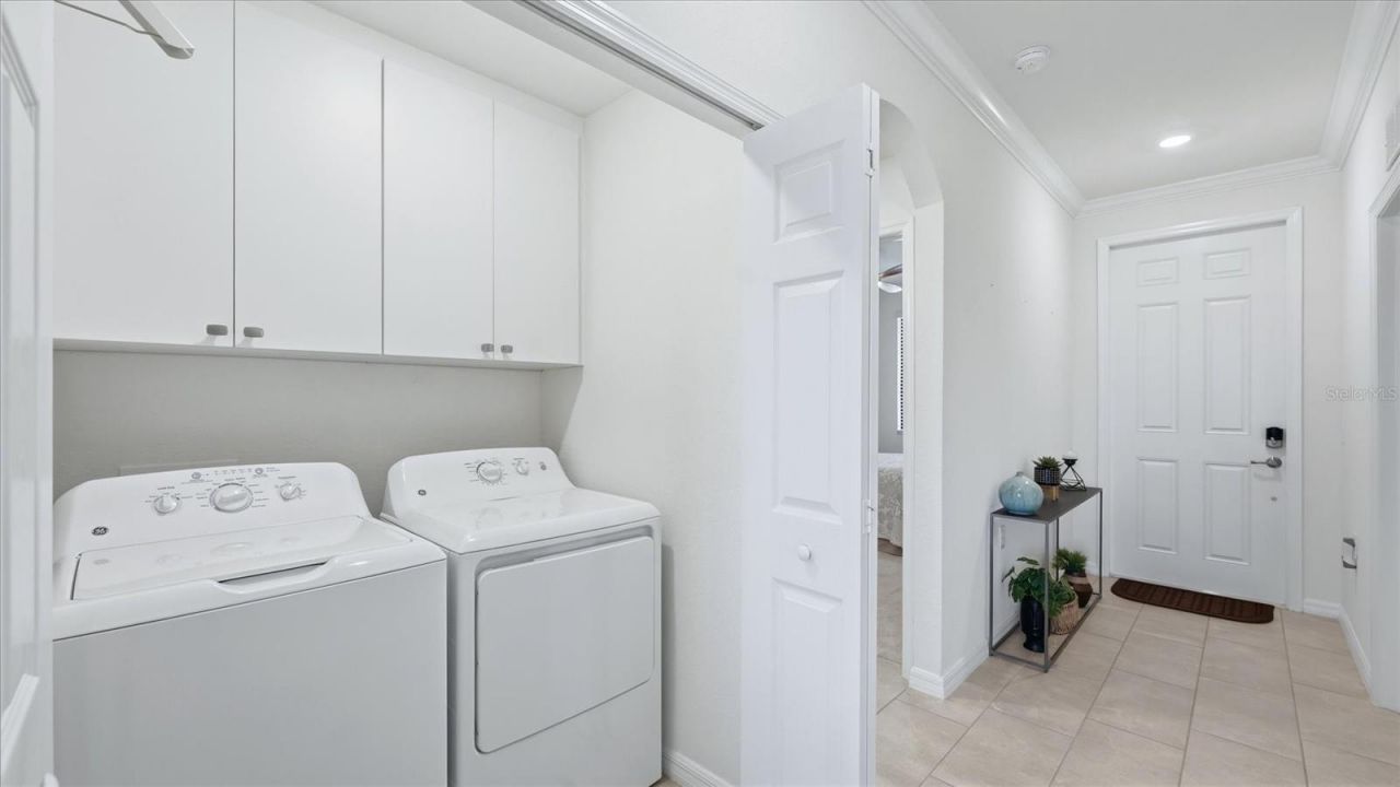 17810 Gawthrop Drive, Unit 203, Lakewood Ranch, FL 34211 Photo