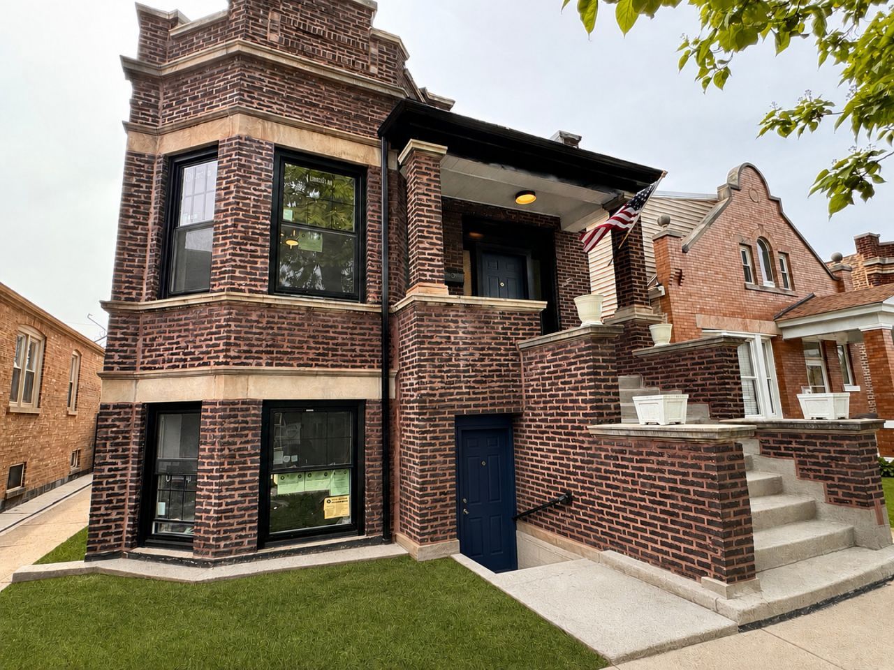 2430 S 57th Avenue, Cicero, IL 60804 Main Photo