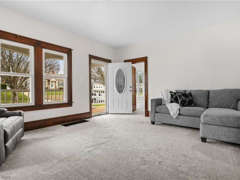 250 Morningview Avenue , Akron, OH 44305 Photo 3
