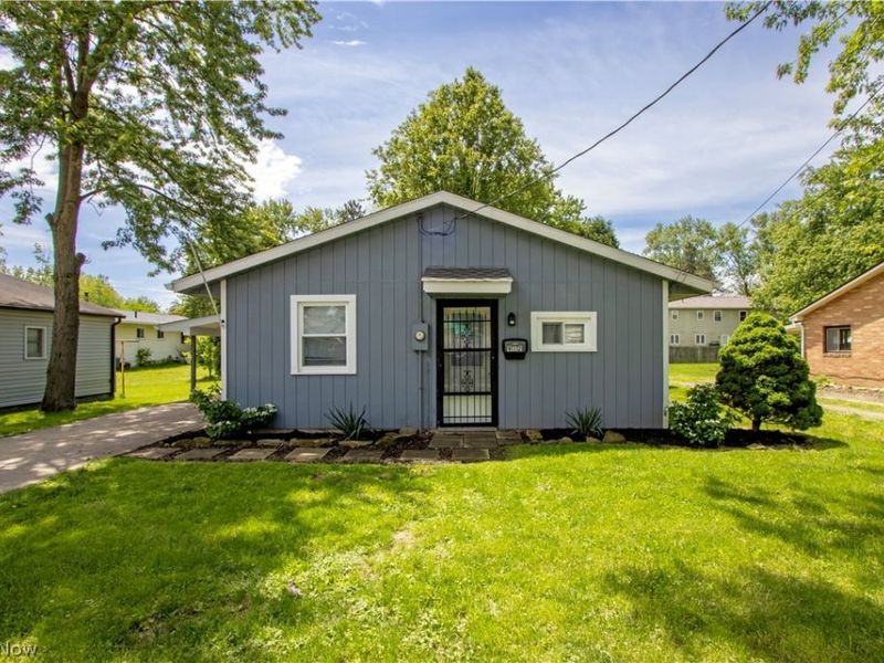 912 Jefferson Street , Orrville, OH 44667 Photo 1