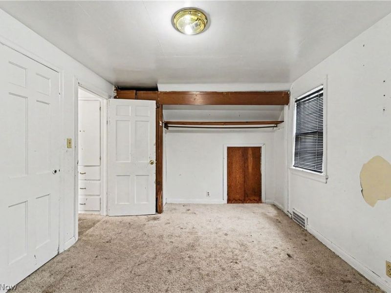 1358 Peckham Street , Akron, OH 44320 Photo 15
