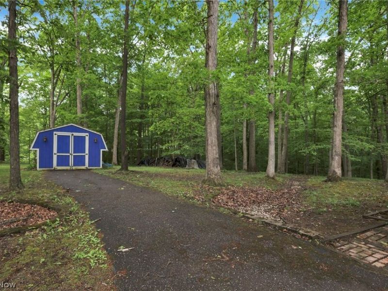 60467 Apache Lane, Senecaville, OH 43780 Photo 3