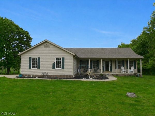 4777 Waterloo Road, Atwater, OH 44201