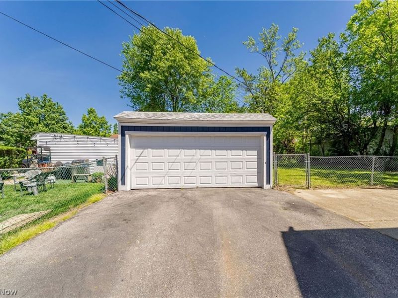 1893 Janette Avenue, Cleveland Heights, OH 44118 Photo 9