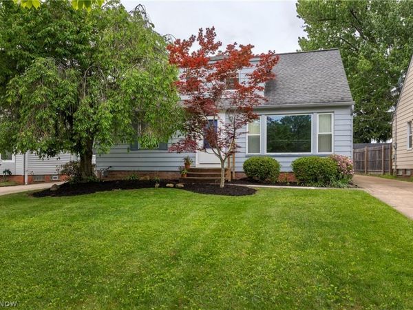 5042 N Barton Road , Lyndhurst, OH 44124