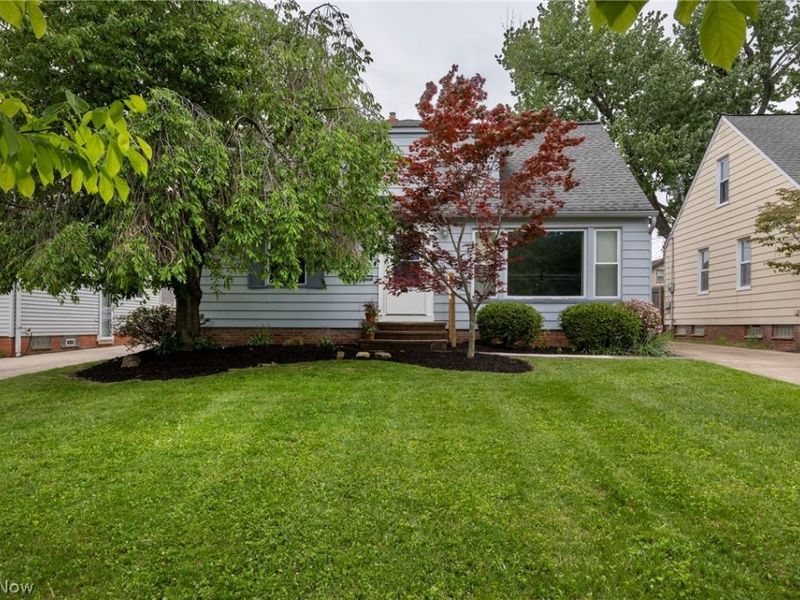 5042 N Barton Road , Lyndhurst, OH 44124 Photo 45