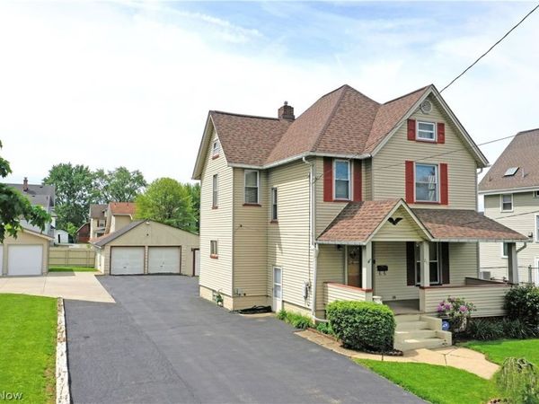211 E Wilson Avenue , Girard, OH 44420