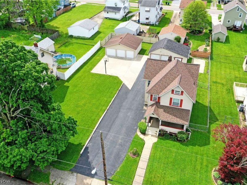 211 E Wilson Avenue , Girard, OH 44420 Photo 2