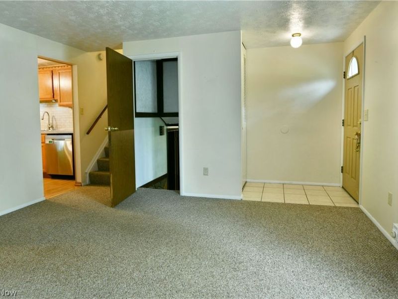 2543 Walnut Street , Girard, OH 44420 Photo 15