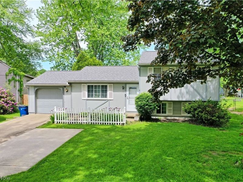 2543 Walnut Street , Girard, OH 44420 Photo 2
