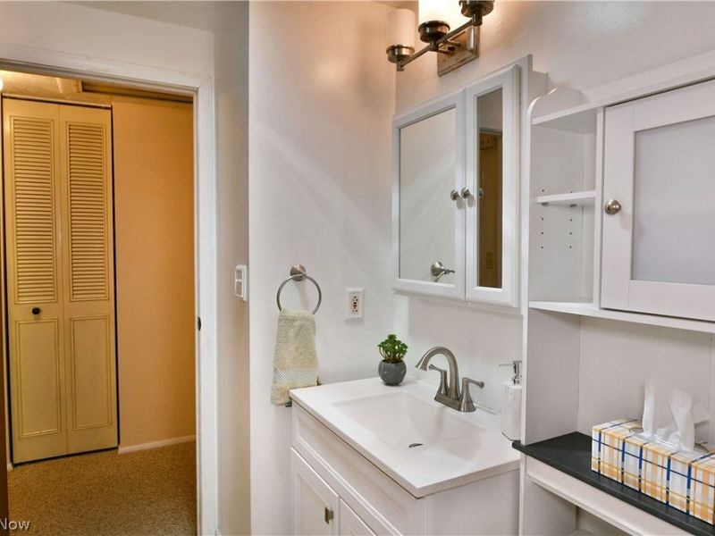 2543 Walnut Street , Girard, OH 44420 Photo 36