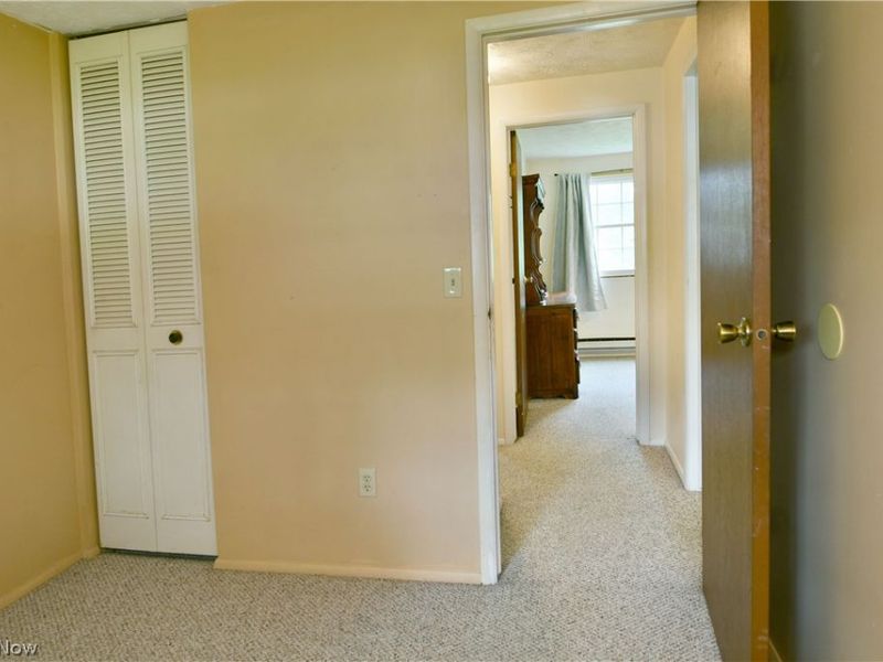 2543 Walnut Street , Girard, OH 44420 Photo 38