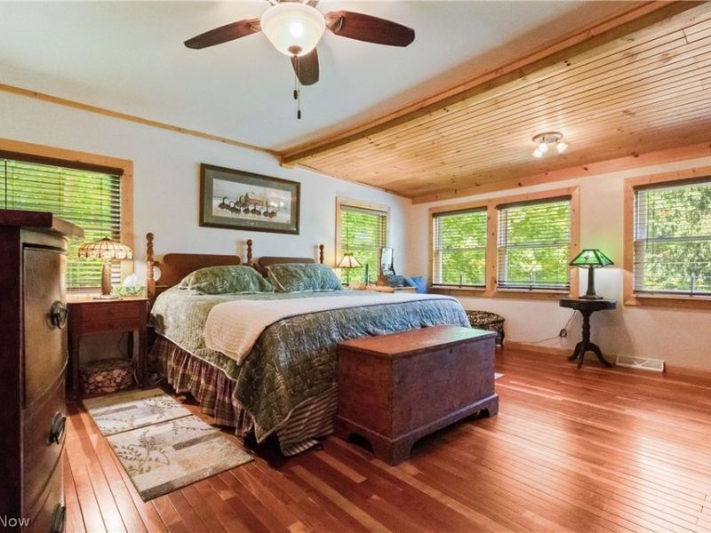 33605 Goodrich Drive , Piedmont, OH 43983 Photo 14