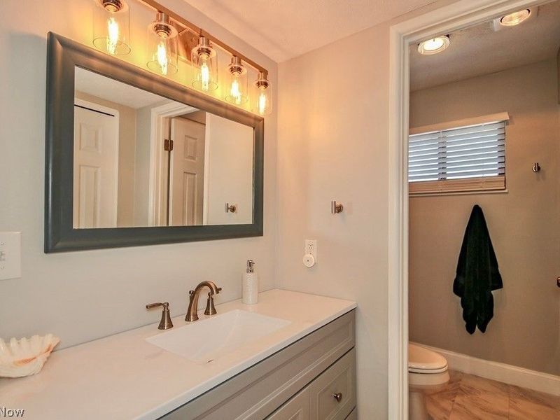 7050 Chillicothe Road , Unit D1, Mentor, OH 44060 Photo 28