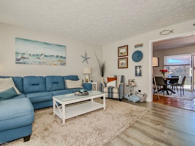 7050 Chillicothe Road , Unit D1, Mentor, OH 44060 Photo 3