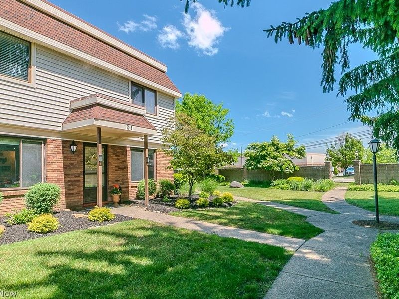 7050 Chillicothe Road , Unit D1, Mentor, OH 44060 Photo 37