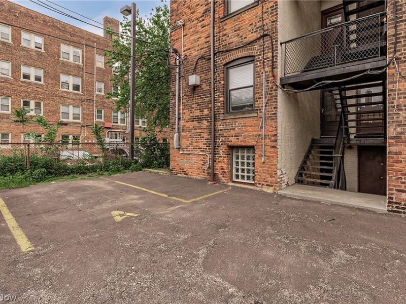 2725 Hampshire Road, Unit 1, Cleveland Heights, OH 44106 Photo 34