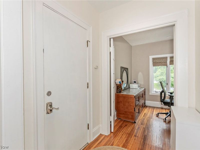 2725 Hampshire Road, Unit 1, Cleveland Heights, OH 44106 Photo 5