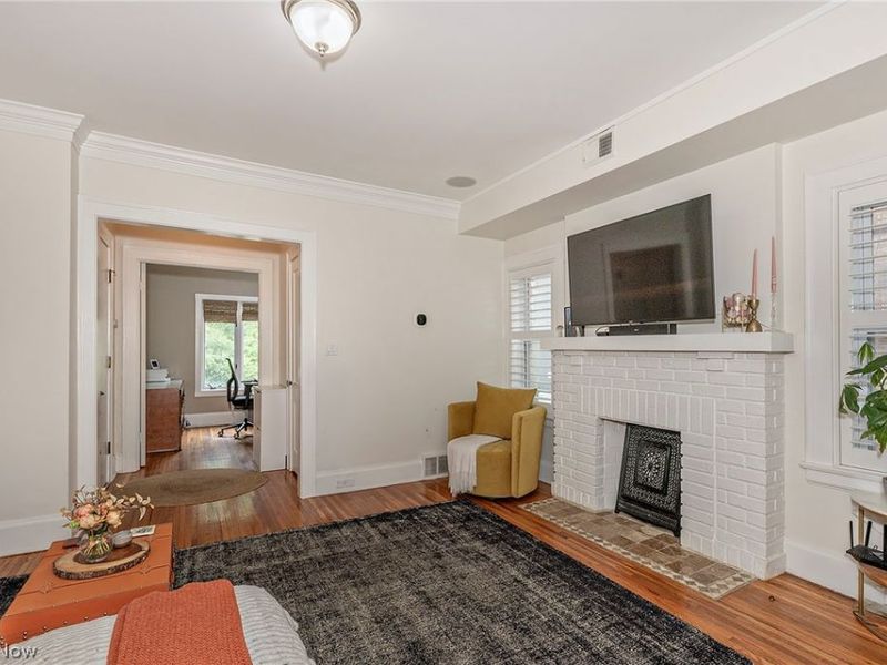 2725 Hampshire Road, Unit 1, Cleveland Heights, OH 44106 Photo 8