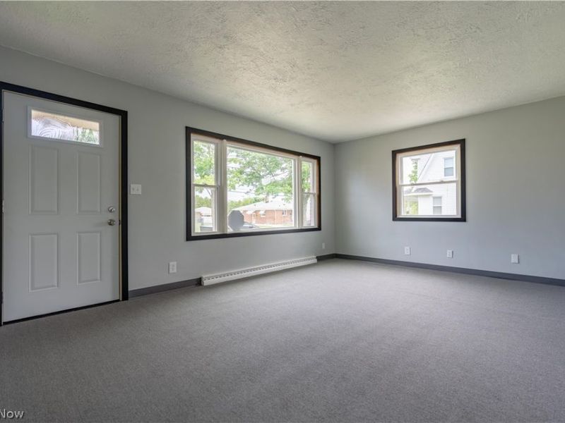944 Donald Avenue , Akron, OH 44306 Photo 6